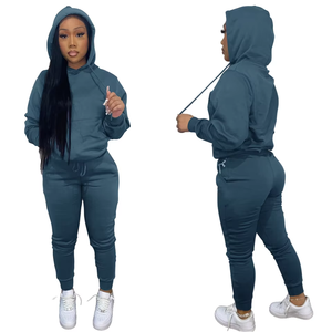 Conjunto Deportivo de Invierno para Mujer al por Mayor, Personalizado con Logotipo Frontal, 100% Algodón, Transpirable, Cintura Elástica, Capucha, Corte Regular, Bolsillos Laterales, Talla XL - Product Image 2