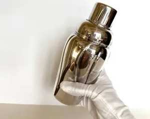 Coctelera de Acero Inoxidable de Alta Resistencia con Acabado Pulido Liso, Ideal para Mezclar Cócteles y Preparar Bebidas - Product Image 2