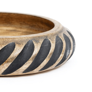 Ciotola in Legno Nera Fatta a Mano, Artigianato Unico per Arredamento Elegante, Artigianato in Bambù e Legno - Product Image 2