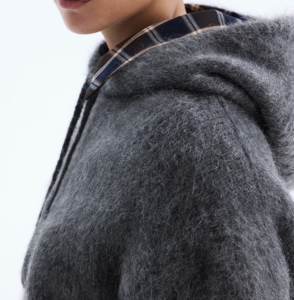 Hoodie en mohair sur mesure, fabricant de tricots de luxe, hoodie en tricot dégradé avec cordon de serrage, mélange de laine mohair pour homme - Product Image 4