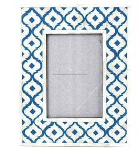 Marco de Fotos Rústico Hecho a Mano con Incrustaciones de Hueso Verde y Textura de Madera Vintage para Decoración de Mesa o Pared en la Sala de Estar - Product Image 2