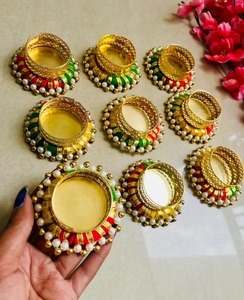 Portavelas Decorativo de Metal Hecho a Mano, Colorido, Ecológico, Duradero, Regalo Perfecto para Diwali, Ganpati Pooja, Acción de Gracias - Product Image 3
