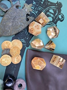 Dés en os polyédriques personnalisés, prêts pour la production, échantillon pour les nouveaux jeux de société, pour fabricants d'accessoires de jeu en gros - Product Image 3