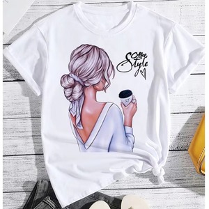 T-shirt blanc imprimé pour femme, col rond, manches courtes, décontracté, en coton, impression numérique, tissu jersey, pour le printemps et l'été - Product Image 1