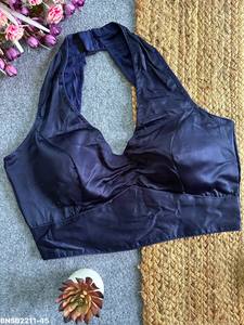 Collection de Blouses en Satin Malai de Qualité Supérieure avec Col Uni et Halter, Rembourrées et Dos Fantaisie – Exportateur de Mode Féminine, Fournisseur Indien - Product Image 3