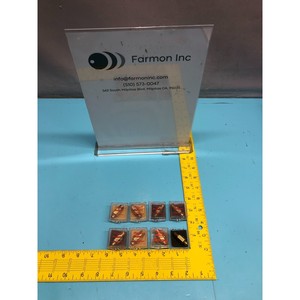 Lote de 8 Válvulas de Aguja CLIPPARD MNV-1P, 176578 - Equipo y Piezas de Semiconductores de Confianza de Tradicción Global - Product Image 1