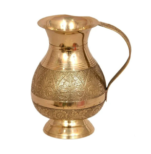 Beautiful golden brass jug with fine horizontal ribbed lines and a sturdy <b>handle</b>. Sleek design available at wholesale price. - Product Image 5