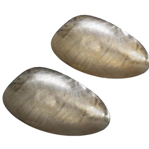 Elegante Cuenco Estilo Wabi-Sabi con Acabado Bronce, Plato de Metal Martillado Premium, Centro de Mesa Rústico de Lujo, Cuenco de Almacenamiento - Product Image 4