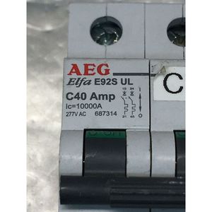 Disjoncteur AEG C40 AMP, 10000A, ELFA - Équipements et pièces semi-conductrices d'occasion fiables à l'échelle mondiale chez - Product Image 3