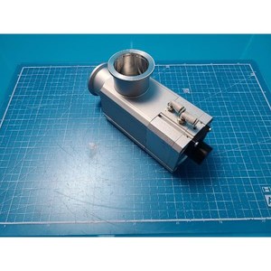 Vanne d'angle à vide poussé SMC XLD-40-1043, utilisée comme pièce détachée pour équipement semi-conducteur d'occasion - Product Image 5
