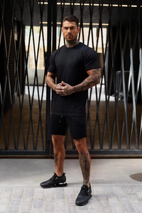 Ensemble de survêtement en coton vierge 2 pièces (t-shirt et short) pour homme, personnalisable avec logo, vente en gros - Product Image 4