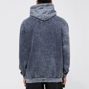 Sweat à capuche streetwear pour homme en polyester et coton, délavé à l'acide, avec logo personnalisé, manches longues, coupe classique, écologique, haute qualité - Product Image 3