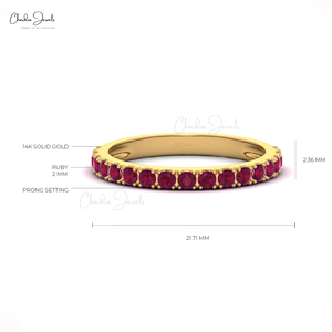 แหวนขอแต่งงานแบบครึ่งวงประดับพลอยทับทิมธรรมชาติ 0.51 กะรัต ทองคำแท้ 14K สีเหลือง ดีไซน์เรียบหรู สามารถสวมซ้อนกับแหวนอื่นได้ ผลิตจากประเทศอินเดีย - Product Image 2