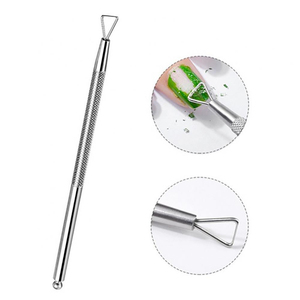 Pousse-cuticules double extrémité en acier inoxydable pour manucure avec poignée texturée et embout sphérique à prix abordables - Product Image 4