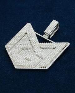 Colgante de Letra Geométrica de Lujo con Moissanita de 10 Quilates y Acabado en Oro Blanco sobre Plata 925 VVS1, Joyería Hip Hop - Product Image 1