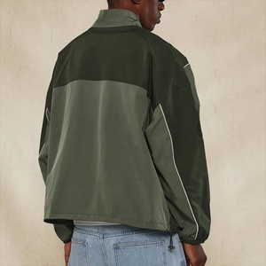 Chaqueta Cortavientos para Hombre con Capucha y Media Cremallera, 100% Nylon, Reflectante 3M, Estampada, con Cordón Ajustable y Dobladillo Elástico - Product Image 3