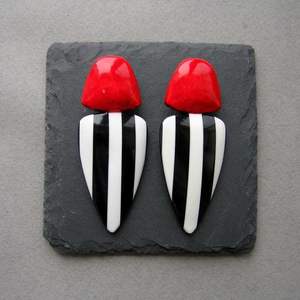 Stylish <b>Resin</b> <b>Earrings</b> Glossy Finish Modern Design Durable Luxury Fashion Accessories Designed Skilled Artisans Crystal Fashion - Product Image 6