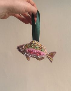 Ensemble d'ornements de poisson perlés faits à la main, décoration traditionnelle de Noël, artisanat textile en velours, forme animale, lot de 50 pièces, coffret cadeau - Product Image 3