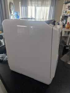 เครื่องล้างจานแบบตั้งโต๊ะพกพา A-i-r-m-s-e-n รุ่น T-D-QR03 สีขาว แบบกล่องเปิด - Product Image 3