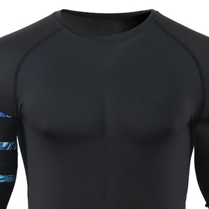 Rashguard pour homme de qualité supérieure, prix compétitif, pour l'entraînement, produit personnalisé très vendu, rashguard pour homme avec OEM - Product Image 5