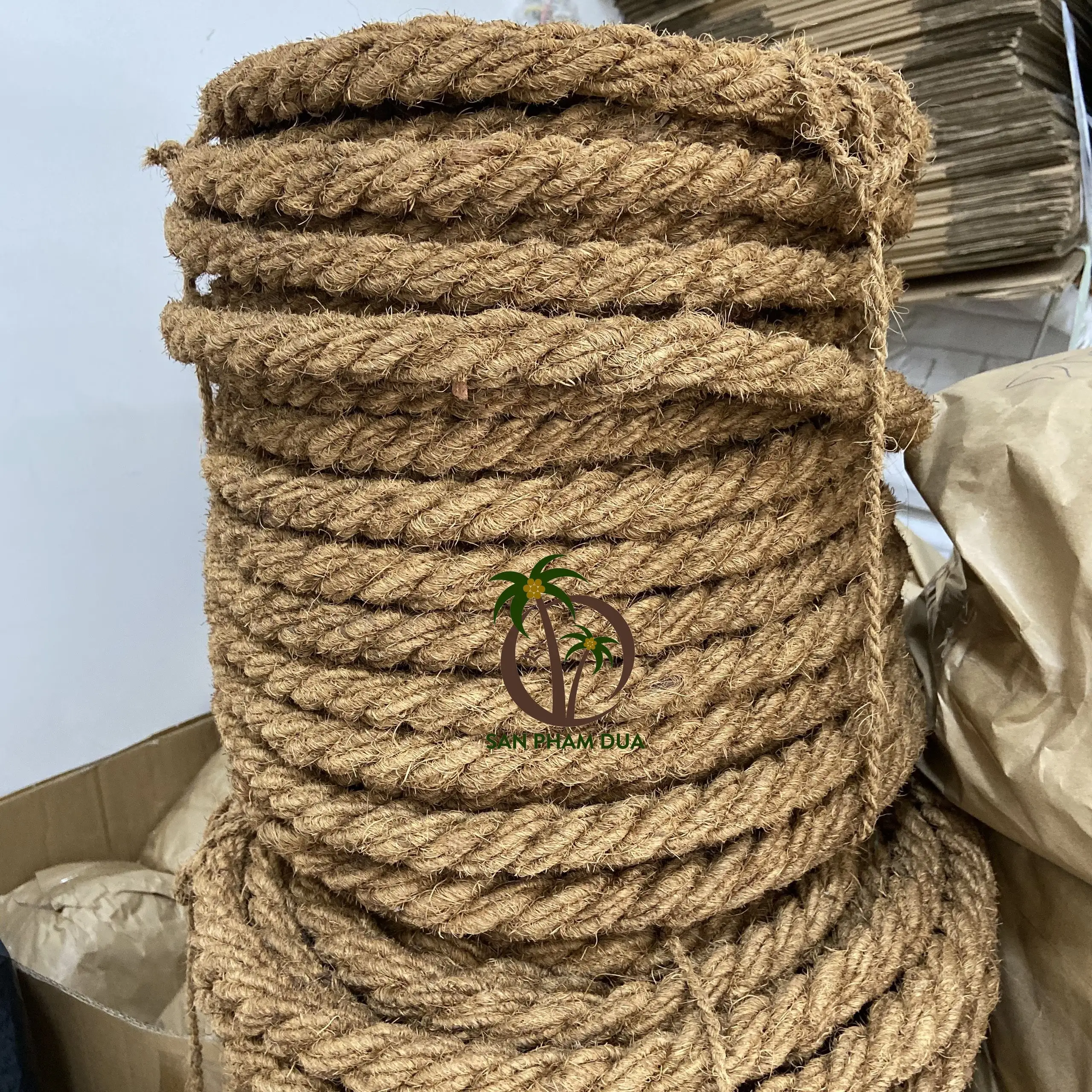 COCONUT COIR ROPEベトナムCOCONUT COIR ROPEホームデコレーション高品質天然COIR ROPE