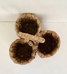 Handmade Water Hyacinth Tableware Caddy 3 Slot <b>Wicker</b> Spice Condiment Holder <b>Basket</b> with <b>Handle</b> Trim For Restaurant Catering - Product Image 5