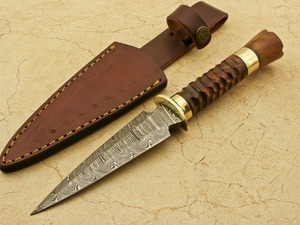 Cuchillo de Caza de Hoja Fija de Acero de Damasco OEM Personalizado, Multifuncional para Camping al Aire Libre, con Funda de Cuero, Punta de Lanza y Borde Biselado DIY - Product Image 6