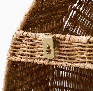 Estante de Pared Redondo de Ratán Tejido a Mano con Dos Estantes de Madera y Estante de Almacenamiento Natural Hecho a Mano en Vietnam - Product Image 3