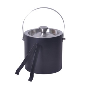 Juego de Herramientas de Bar Profesionales con Acabado en Cuero Negro, Juego de Coctelera con Pinzas para Hielo y Abridor de Botellas, Kit de Bar Personalizado al por Mayor - Product Image 6