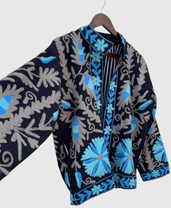 Veste en coton brodée à la main avec des motifs floraux, manches longues, col rabattu, taille plus, style Prairie Chic, vêtements de printemps pour femmes - Product Image 2