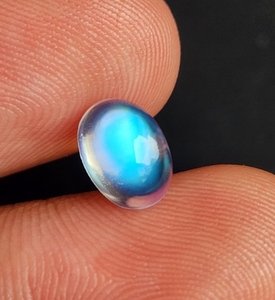 Cabochons ovales en pierre de lune bleue naturelle arc-en-ciel de 6x8, 7x5, 8x10 mm en gros, pierres précieuses lâches de haute qualité A.A.A pour la fabrication de bijoux - Product Image 5