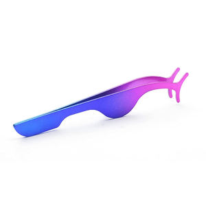 Pinzas Profesionales para Aplicación de Pestañas, Herramienta de Precisión para Cada Rutina de Maquillaje - Product Image 1