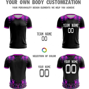 Maillot de football rétro de qualité supérieure, respirant, en mélange polyester/coton, uniforme de football anti-humidité, logo et nom personnalisables - Product Image 3