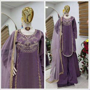 Traje Sharara de Seda Romana Simar Premium con Bordado de Lentejuelas y Dupatta de Seda Organza para Colección de Bodas a Precio Mayorista - Product Image 5