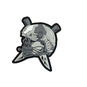 Tactique Ange Crâne Brassard Crochet Boucle Sergé Brodé 3D Fer-Sur Technique Fleur Coeur Sac À Dos Vêtements Chapeaux Décoratifs - Product Image 3