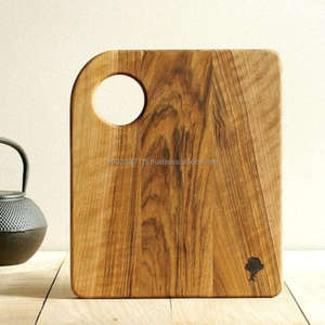 Planche à découper en bois dur à motif grain unique qui ajoute une beauté et un charme naturels à tout environnement de cuisson - Product Image 6