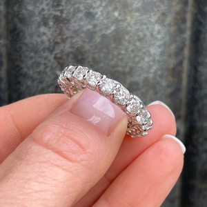 Bague de fiançailles solitaire en or massif 14 carats avec moissanite taille ronde de luxe, bijoux fins classiques, vente en gros - Product Image 2