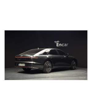 Hyundai Grandeur Calligraphy 2024 avec boîte de vitesses automatique, 4 886 km, sièges en cuir, conduite à gauche - Product Image 2