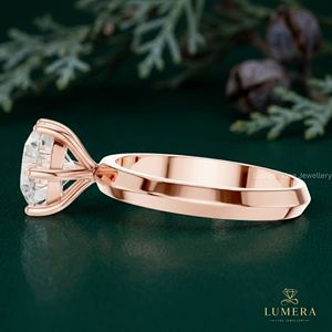 Anillo de Compromiso y Boda en Oro Rosa de 9K-18K con Diamante Cultivado en Laboratorio, Corte Brillante, Certificado IGI, Banda Lisa con Borde de Cuchilla, para Ocasiones Especiales - Product Image 4