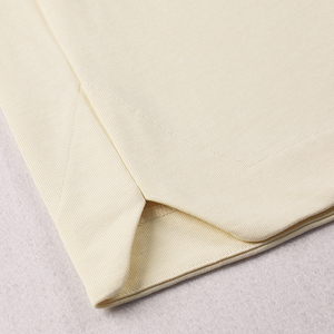 Conjunto de verano para hombre, tela transpirable, conjunto de dos piezas, camiseta de manga corta y pantalones cortos a juego, ropa informal, estilo playero, moda diaria. - Product Image 3