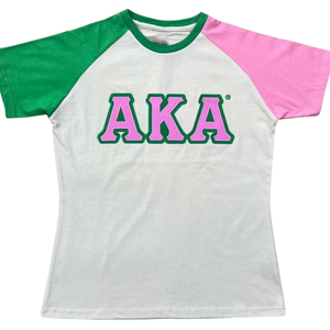 T-shirt de sororité pour femme en coton écologique respirant, coupe ajustée, col rond, manches raglan vert et rose unies - Product Image 3