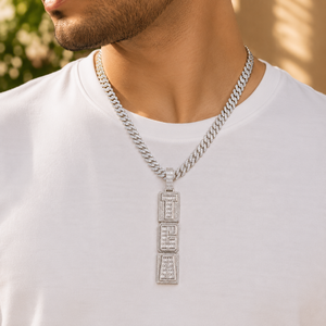 Pendentif Hip Hop pour Homme en Argent Sterling 925 Plaqué Or avec Moissanite Forme Baguette Classique et Sertissage à Griffes - Product Image 2