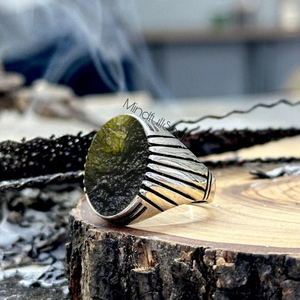 Anillo de Moldavita Natural en Bruto con Plata 925 |   Piedra de Moldavita Genuina Certificada |   Idea de Regalo de Joyería Bohemia para Hombre |   2026 - Product Image 3