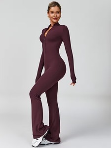 Elegante Mono Deportivo con Cierre para Entrenamiento y Rendimiento |   Tela Suave de Alta Elasticidad, Spandex-Poliéster - Product Image 3