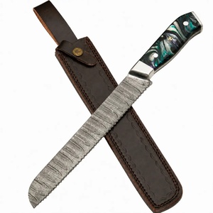 Cuchillo de Cocina Ahmad Fabric, Hecho a Mano, de Acero Damasco de Grado Industrial, con Mango de Madera de 15 cm, Hoja de Punta Caída y Borde Dentado, con Funda de Cuero - Product Image 1
