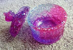 Boîte à bijoux décorative en résine artisanale de luxe, petite boîte à bijoux personnalisée en résine, boîte cadeau pour bijoux - Product Image 6