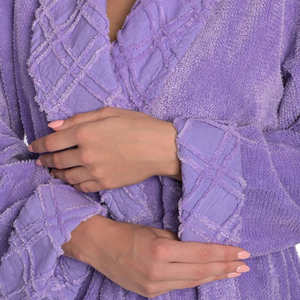 Albornoz de lujo para mujer con cuello chal largo, de felpa suave, largo completo, con bolsillos, cinturón ajustable y acogedor - Product Image 5