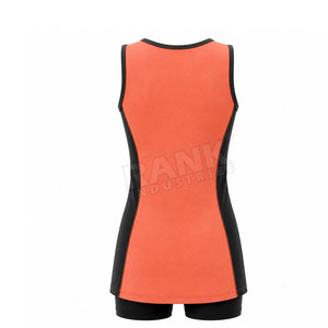 Tenue de netball de style actuel, de haute qualité, respirante, taille personnalisée, fabriquée au Pakistan - Product Image 2