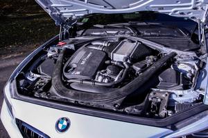 Auto Usado Confiable, BMW M2 Competition <span class=keywords><strong>2021</strong></span>, Transmisión Manual de 6 Velocidades, Motor <span class=keywords><strong>Turbo</strong></span> de 6 Cilindros y 405 hp - Product Image 4