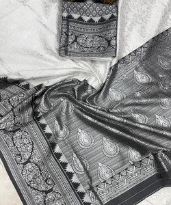 Sari tradicional indio de seda con borde estampado para bodas, largo hasta el suelo, corte regular, estilo Banarasi, drapeado. - Product Image 4